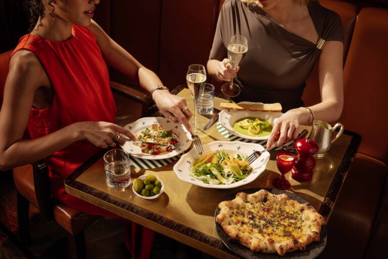 a la carte menu at harrys