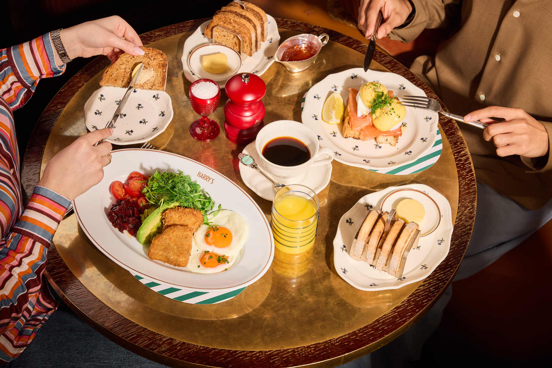 brunch dishes at Harry's