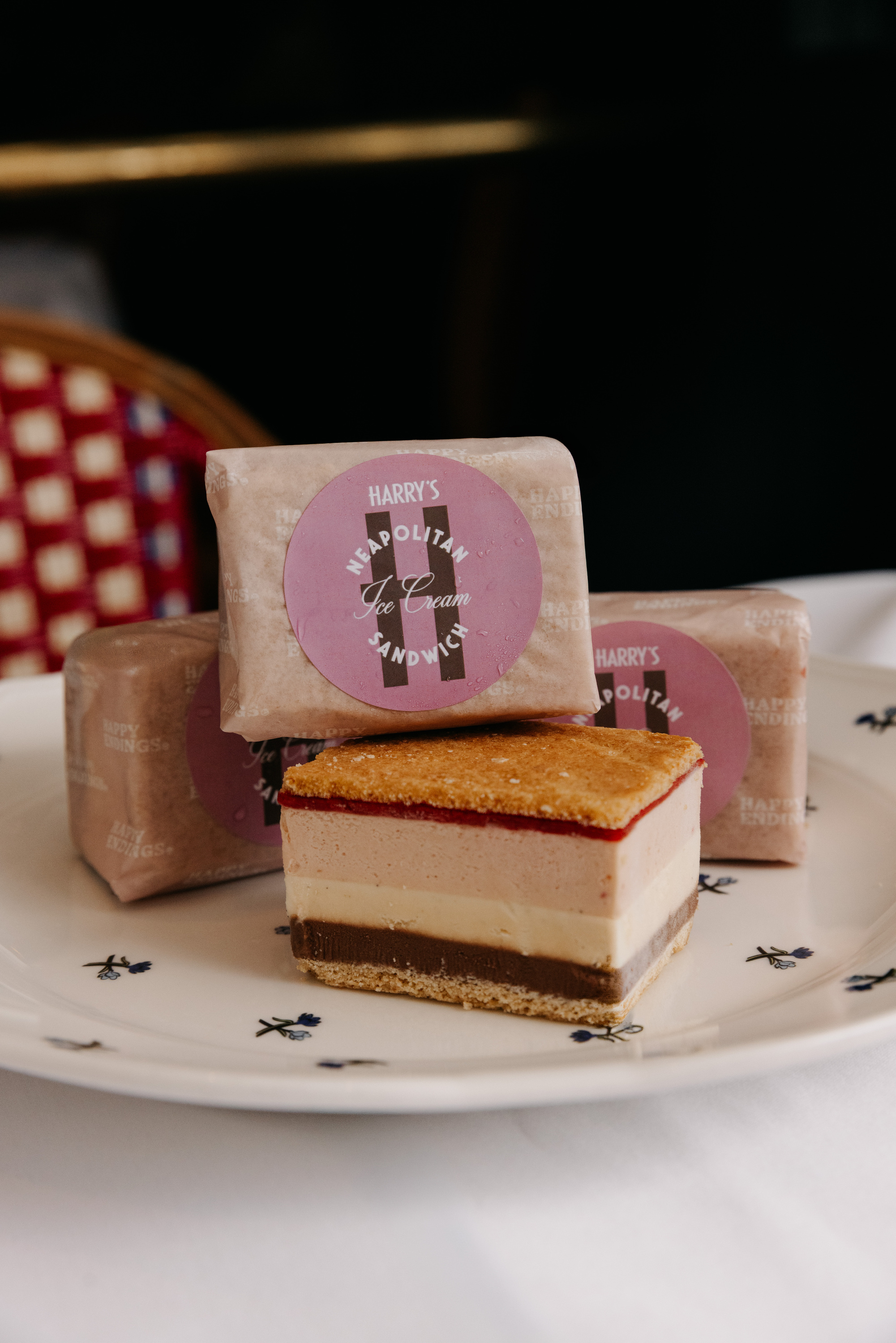 taste of london ice cream sandwiches